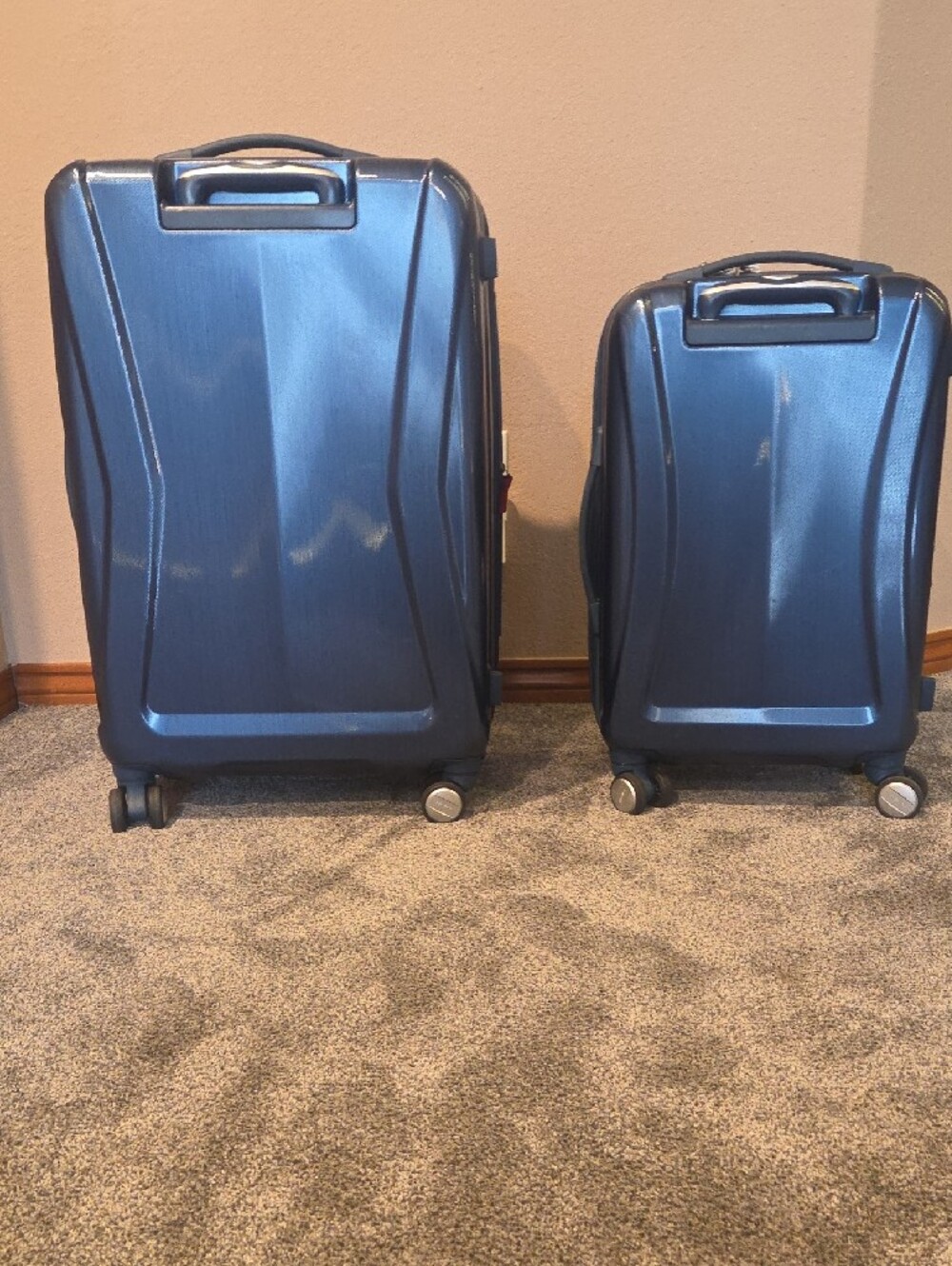 Samsonite Suitcase Set - Picture 4 of 6
